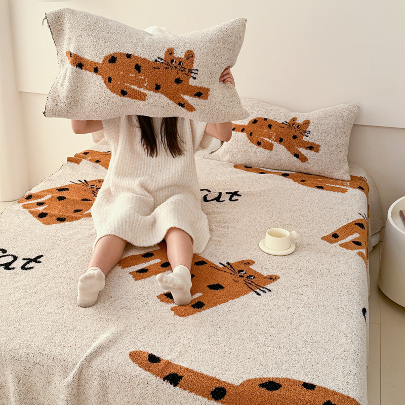 Odor Control Bath Towel - Image 2